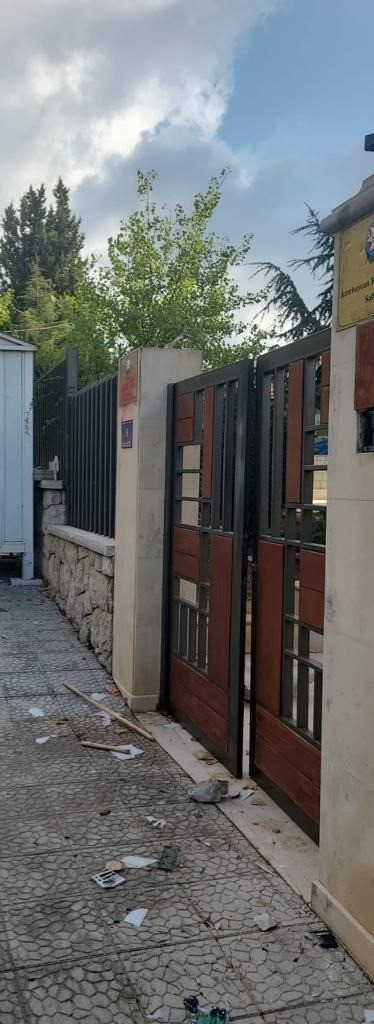 Azərbaycanın Livandakı səfirliyinə hücum olub - FOTO+VİDEO